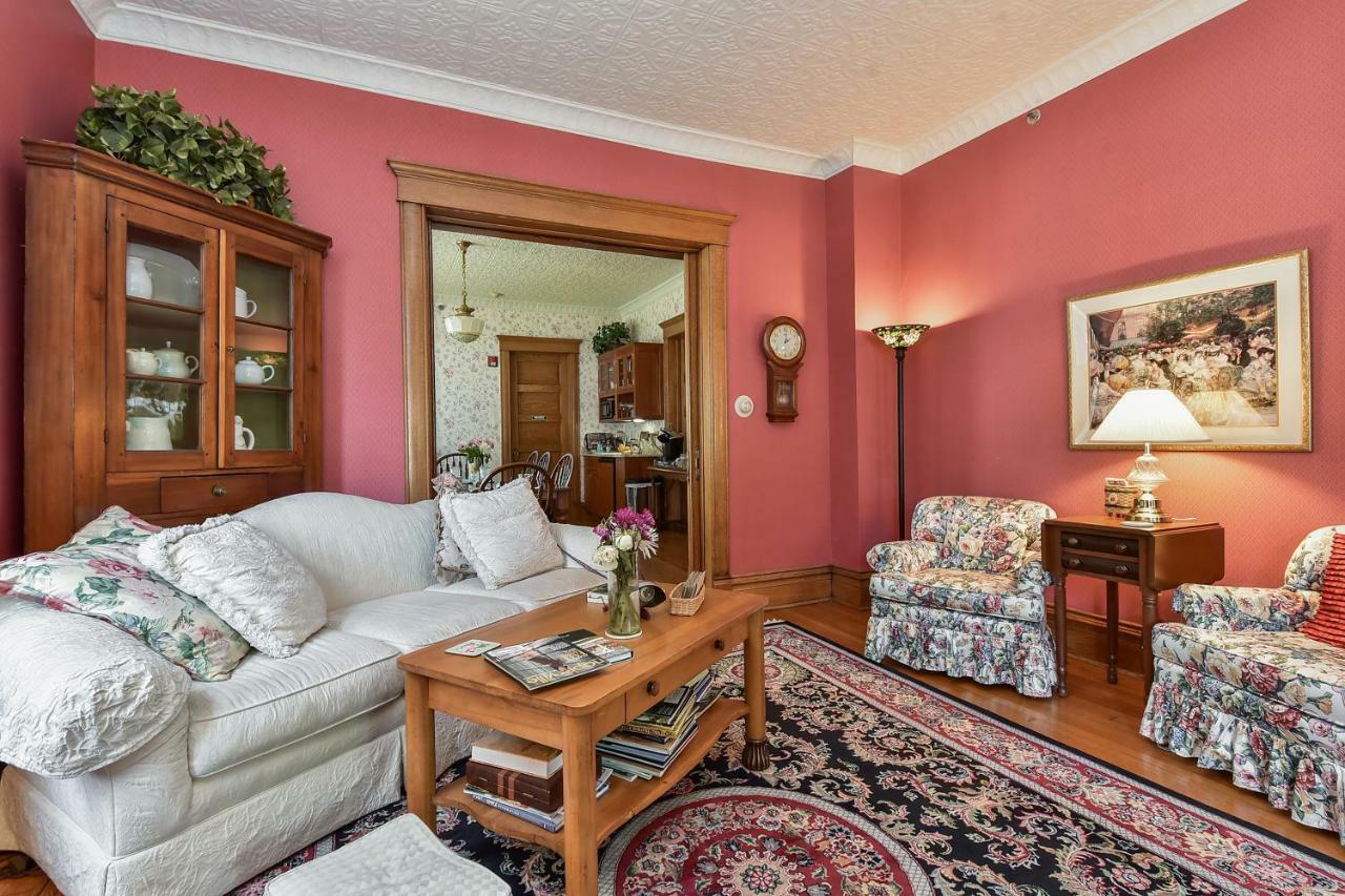 Harrison House Bed & Breakfast Naperville Dış mekan fotoğraf