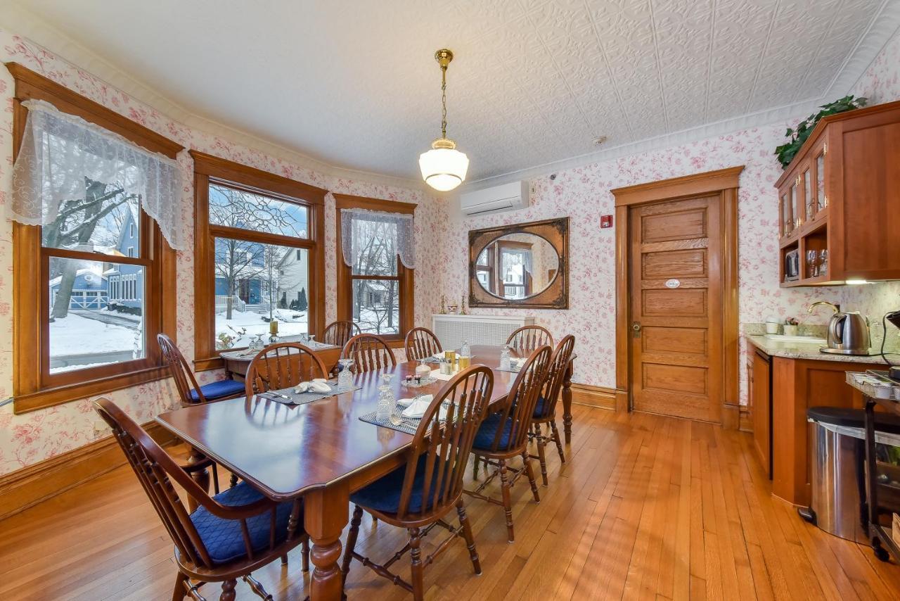 Harrison House Bed & Breakfast Naperville Dış mekan fotoğraf